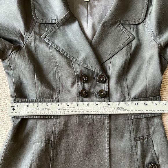 Nanette Lepore Vintage trench coat jacket  bow back size 6 - Picture 12 of 16